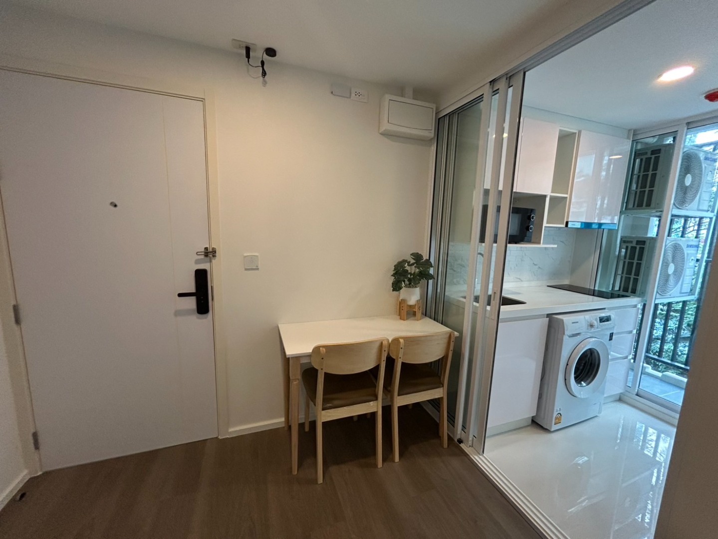 ให้เช่าคอนโดเกษตรศาสตร์ รัชโยธิน : 🔥ให้เช่าด่วน🔥ชาโตว์ อินทาวน์ รัชโยธิน คอนโดสไตล์อังกฤษ ห้องกว้าง เฟอร์นิเจอร์ครบพร้อมเข้าอยู่ ใกล้ BTS รัชโยธิน