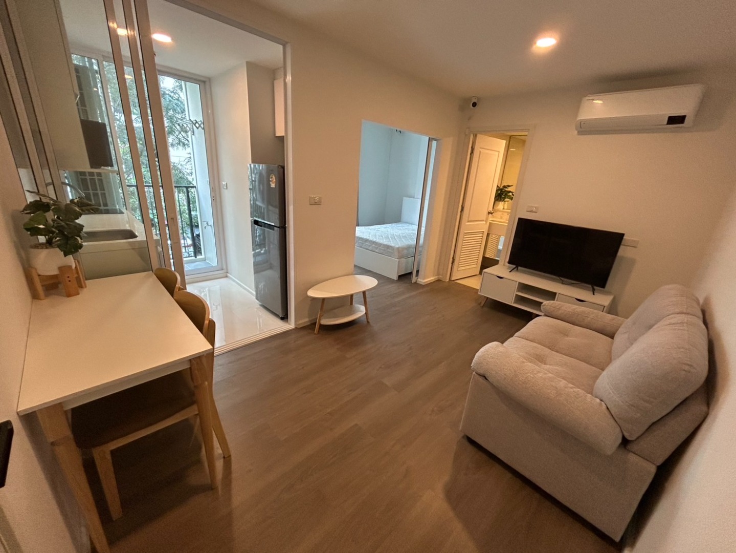 ให้เช่าคอนโดเกษตรศาสตร์ รัชโยธิน : 🔥ให้เช่าด่วน🔥ชาโตว์ อินทาวน์ รัชโยธิน คอนโดสไตล์อังกฤษ ห้องกว้าง เฟอร์นิเจอร์ครบพร้อมเข้าอยู่ ใกล้ BTS รัชโยธิน