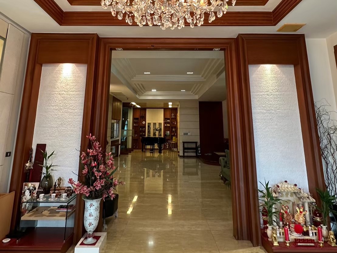 ขายบ้านเลียบทางด่วนรามอินทรา : 🔥ขายด่วน+🔥แกรนด์พาร์ค โยธินพัฒนา 3 ใกล้เซ็นทรัล อีสต์วิลล์ เฟอร์นิเจอร์ครบ พร้อมเข้าอยู่