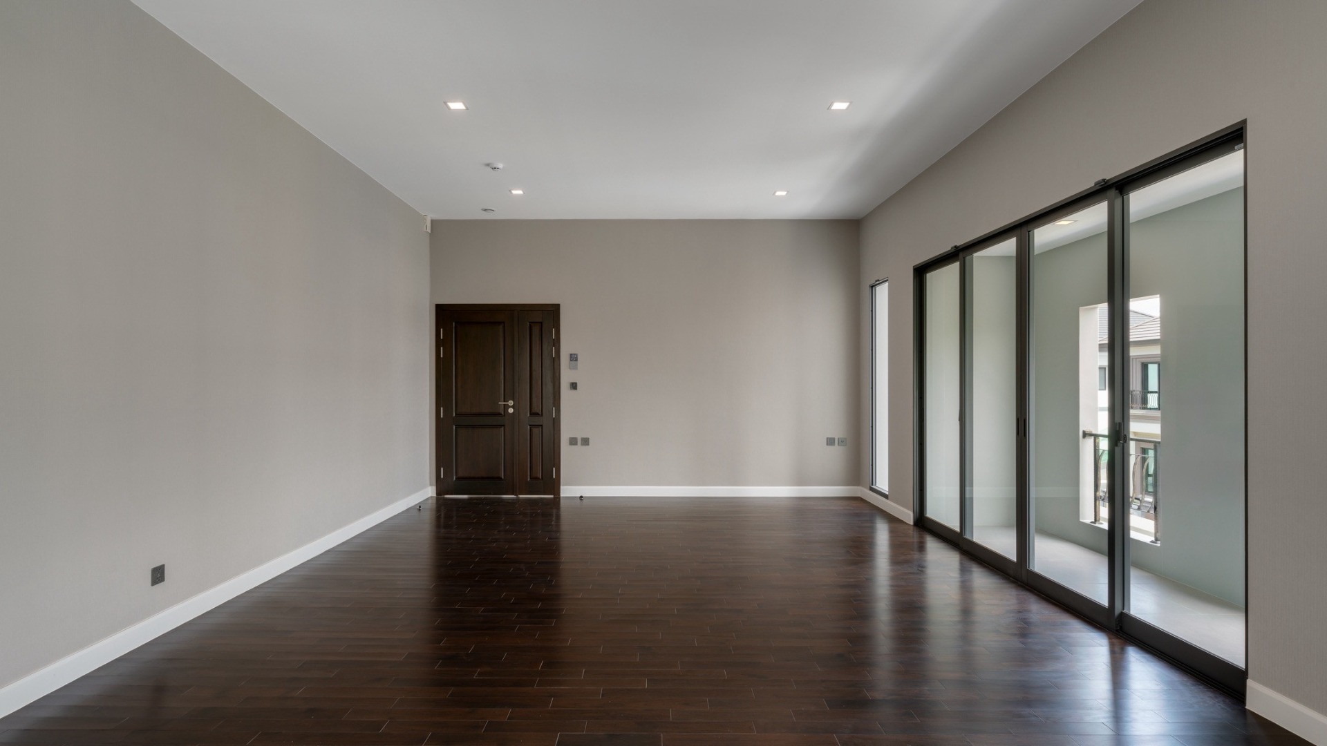 ขายบ้านบางนา แบริ่ง ลาซาล : 🔥ขายด่วน+🔥แกรนด์ บางกอก บูเลอวาร์ด สุขุมวิท-ศรีนครินทร์ ใกล้สถานีรถไฟฟ้า BTS แบริ่ง 