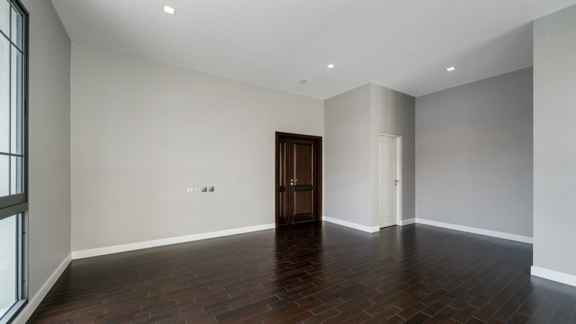 ขายบ้านบางนา แบริ่ง ลาซาล : 🔥ขายด่วน+🔥แกรนด์ บางกอก บูเลอวาร์ด สุขุมวิท-ศรีนครินทร์ ใกล้สถานีรถไฟฟ้า BTS แบริ่ง 