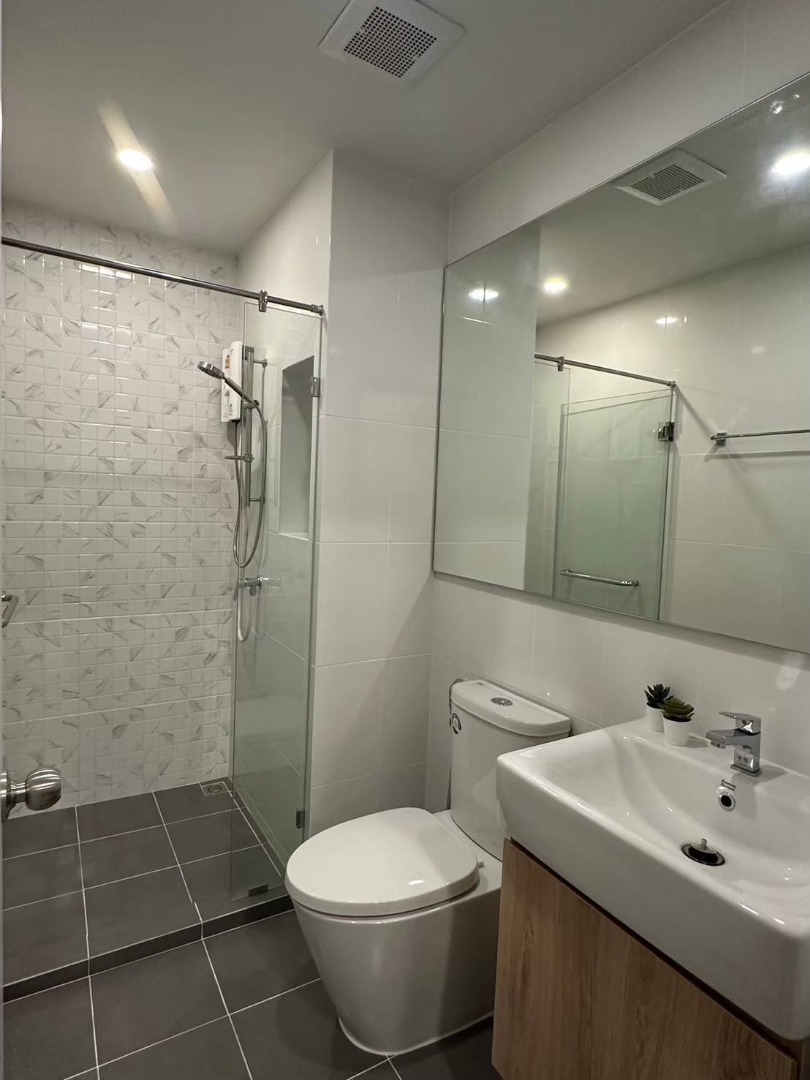 ให้เช่าคอนโดปิ่นเกล้า จรัญสนิทวงศ์ : 🔥ให้เช่าด่วน🔥 Chewathai Pinklao ห้องพร้อมอยู่ ใกล้ MRT บางยี่ขัน ใจกลางปิ่นเกล้า ครบทุกฟังก์ชัน ในราคาจับต้องได้