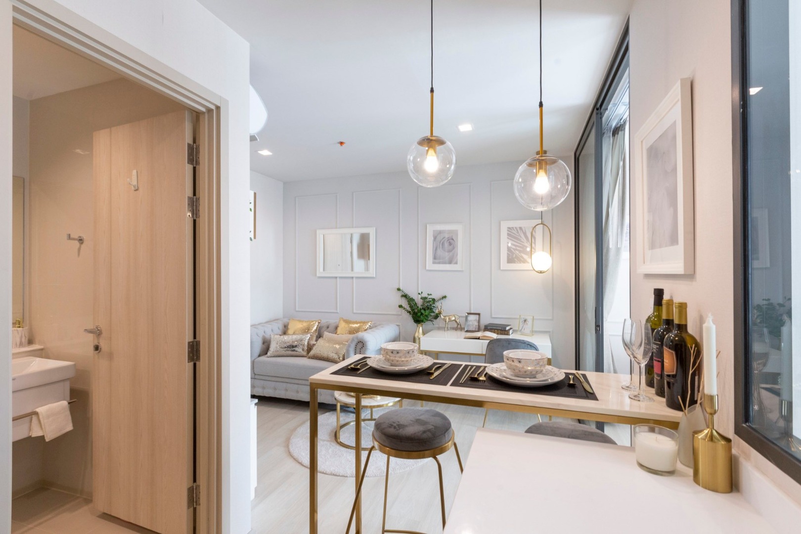 For RentCondoWitthayu, Chidlom, Langsuan, Ploenchit : 🔥For Rent Now🔥 Life One Wireless | Beautiful room in the heart of the city, near BTS Chidlom & Phloen Chit.