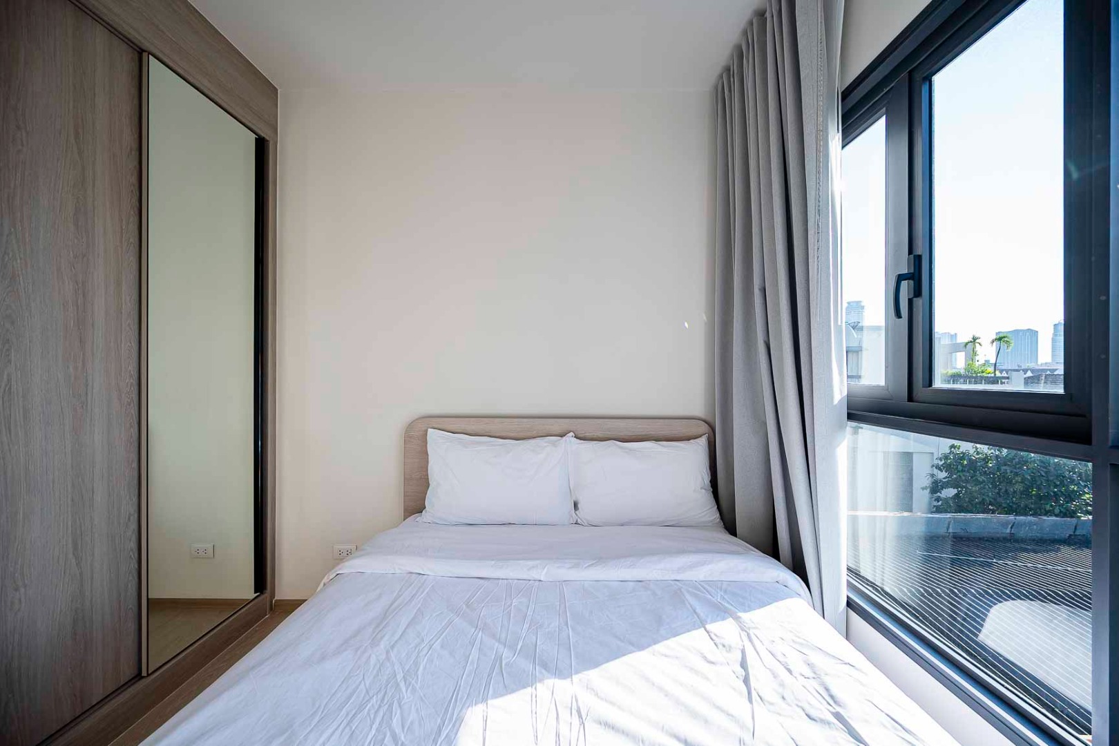 ขายคอนโดอ่อนนุช อุดมสุข : 🔥ขายด่วน+🔥พินน์ ปรีดี 20 ใกล้สถานีรถไฟฟ้า BTS สถานีพระโขนง เฟอร์นิเจอร์ครบ พร้อมเข้าอยู่