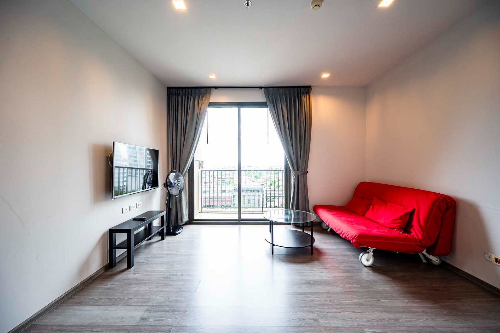 ขายคอนโดวงเวียนใหญ่ เจริญนคร : 🔥ขายด่วน+🔥นายน์ บาย แสนสิริ ใกล้สถานีรถไฟฟ้า BTS วงเวียนใหญ่ เฟอร์นิเจอร์ครบ พร้อมเข้าอยู่