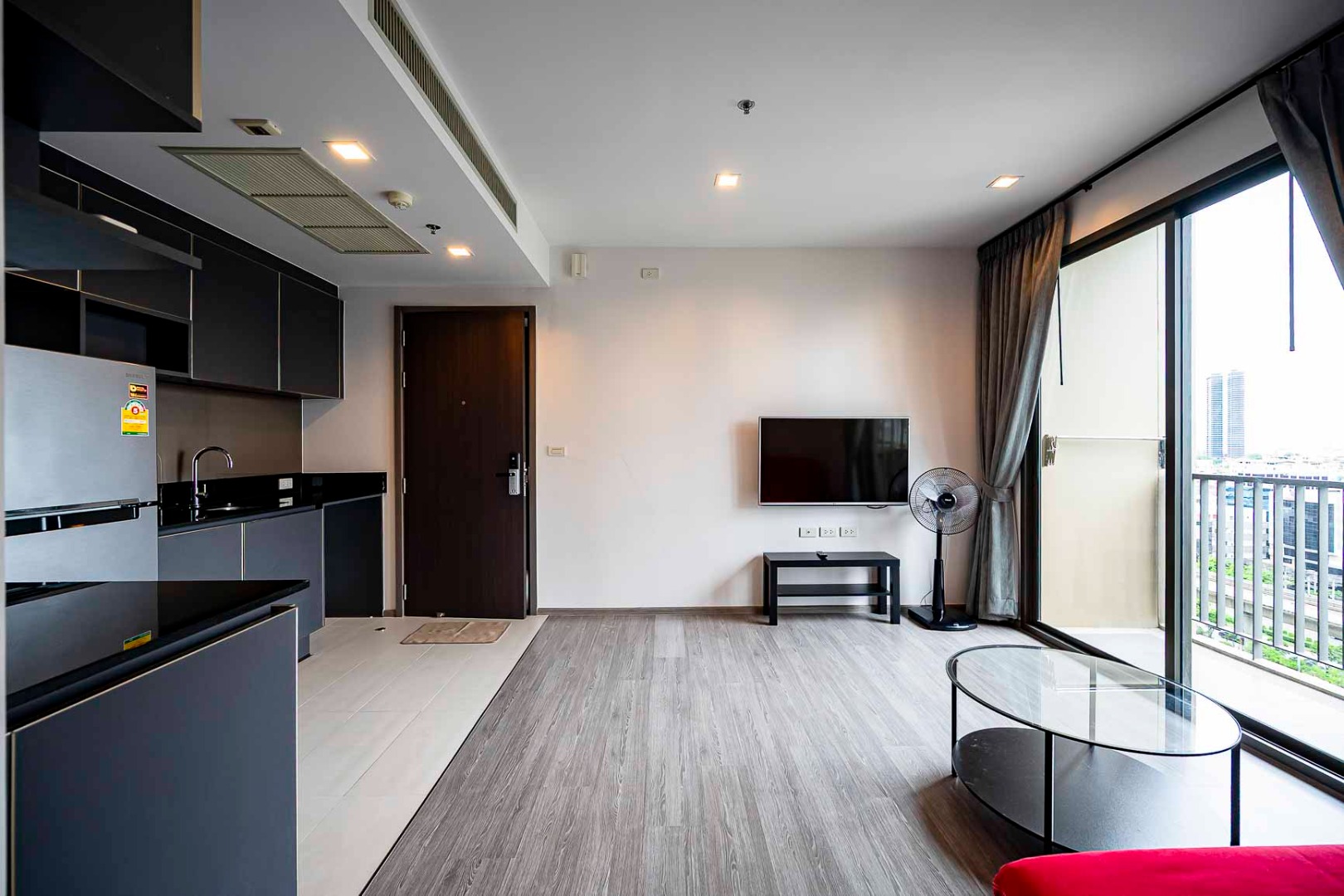 ขายคอนโดวงเวียนใหญ่ เจริญนคร : 🔥ขายด่วน+🔥นายน์ บาย แสนสิริ ใกล้สถานีรถไฟฟ้า BTS วงเวียนใหญ่ เฟอร์นิเจอร์ครบ พร้อมเข้าอยู่