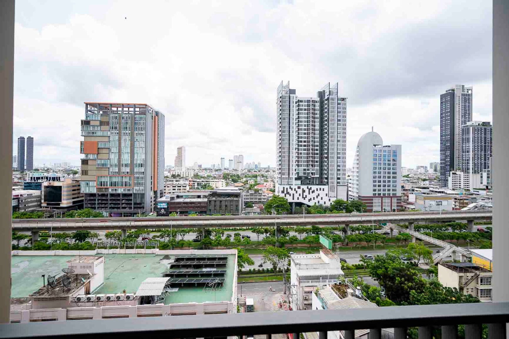 ขายคอนโดวงเวียนใหญ่ เจริญนคร : 🔥ขายด่วน+🔥นายน์ บาย แสนสิริ ใกล้สถานีรถไฟฟ้า BTS วงเวียนใหญ่ เฟอร์นิเจอร์ครบ พร้อมเข้าอยู่