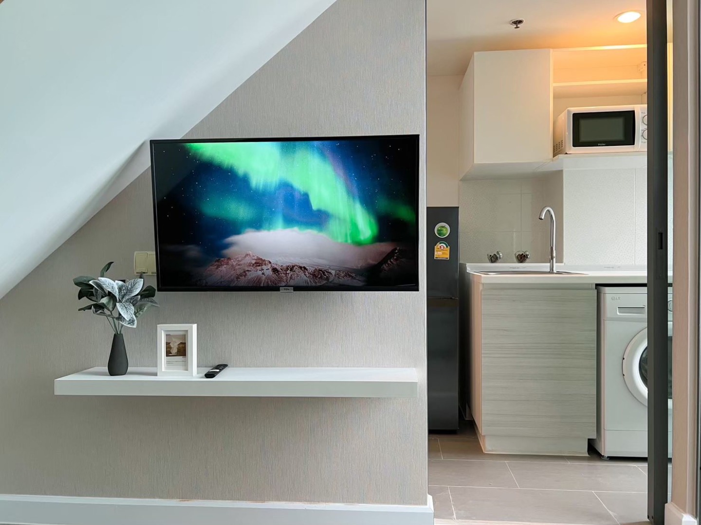 ให้เช่าคอนโดบางซื่อ วงศ์สว่าง เตาปูน : 🔥ให้เช่าด่วน🔥เมโทร สกาย บางซ่อน อินเตอร์เชนจ์ (ประชาชื่น) Duplex 2 ชั้น ฟีลเหมือนอยู่บ้านบนคอนโด | 2 ห้องนอน วิวเมือง ชั้นสูง โปร่งน่าอยู่