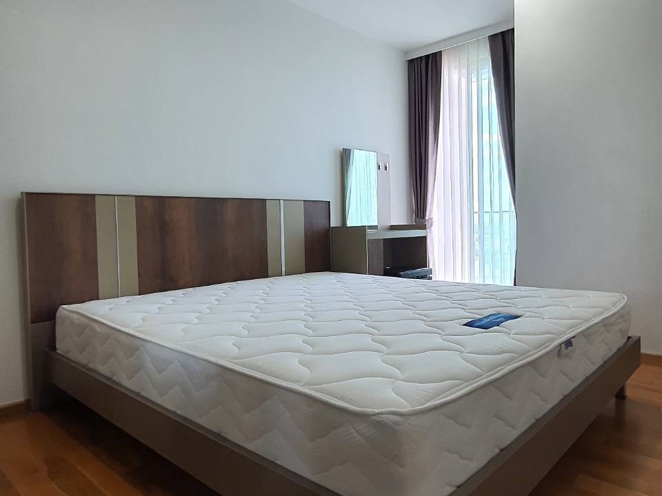 ขายคอนโดลาดพร้าว เซ็นทรัลลาดพร้าว : 🔥ขายด่วน+🔥แอ็บสแตร็กส์ พหลโยธิน พาร์ค ใกล้สถานีรถไฟฟ้า MRT พหลโยธิน เฟอร์นิเจอร์ครบ พร้อมเข้าอยู่