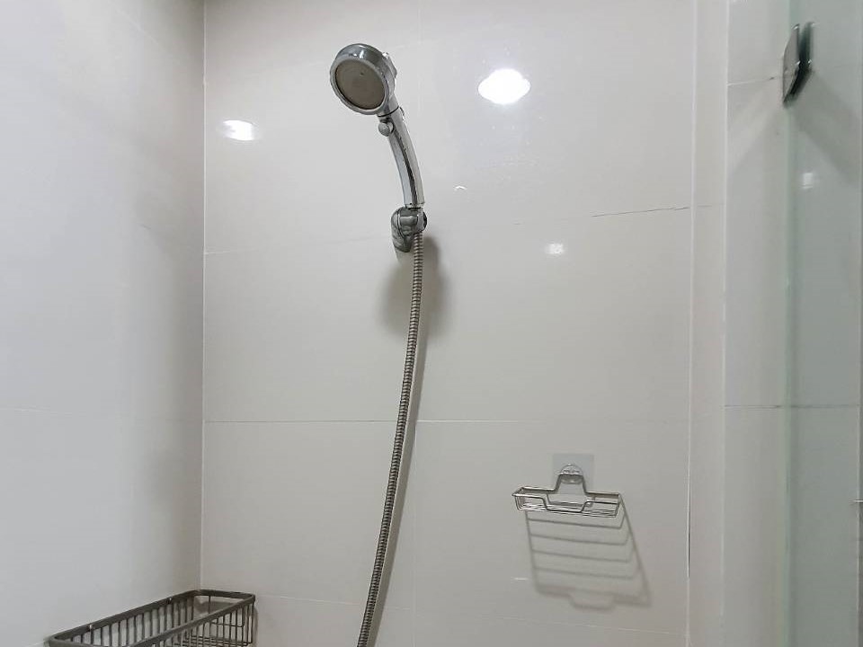 ขายคอนโดลาดพร้าว เซ็นทรัลลาดพร้าว : 🔥ขายด่วน+🔥แอ็บสแตร็กส์ พหลโยธิน พาร์ค ใกล้สถานีรถไฟฟ้า MRT พหลโยธิน เฟอร์นิเจอร์ครบ พร้อมเข้าอยู่