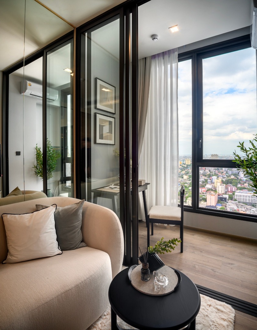 For RentCondoLadprao, Central Ladprao : 🔥For Rent Now🔥 The Crest Park Residence, Brand New 35 sq.m. + Workspace | Only 80 m from MRT