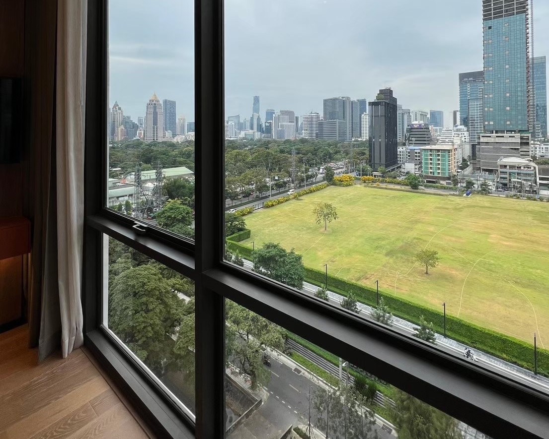 For RentCondoWitthayu, Chidlom, Langsuan, Ploenchit : 🔥Rent Now+🔥 MUNIQ LANGSUAN, near BTS Phloen Chit station. Fully furnished and ready to move in.