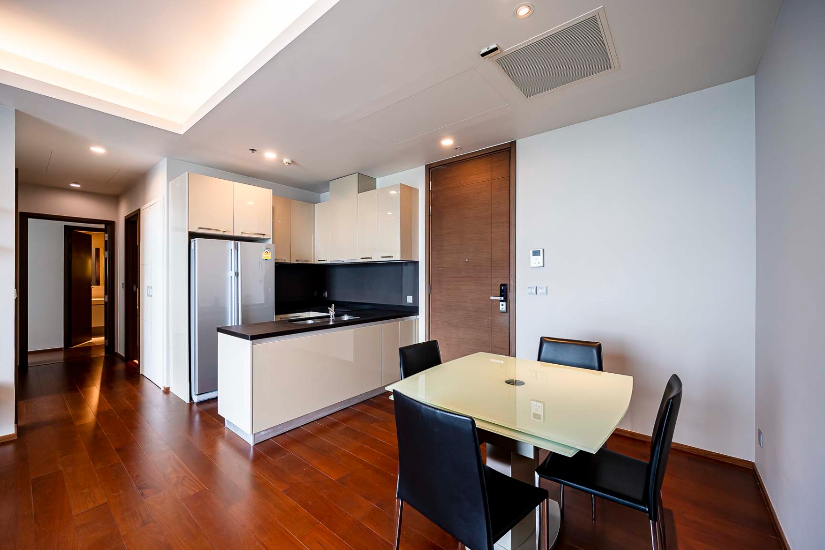 ขายคอนโดสุขุมวิท อโศก ทองหล่อ : 🔥ขายด่วน+🔥ควอทโทร บาย แสนสิริ ใกล้สถานีรถไฟฟ้า BTS ทองหล่อ เฟอร์นิเจอร์ครบ พร้อมเข้าอยู่ 