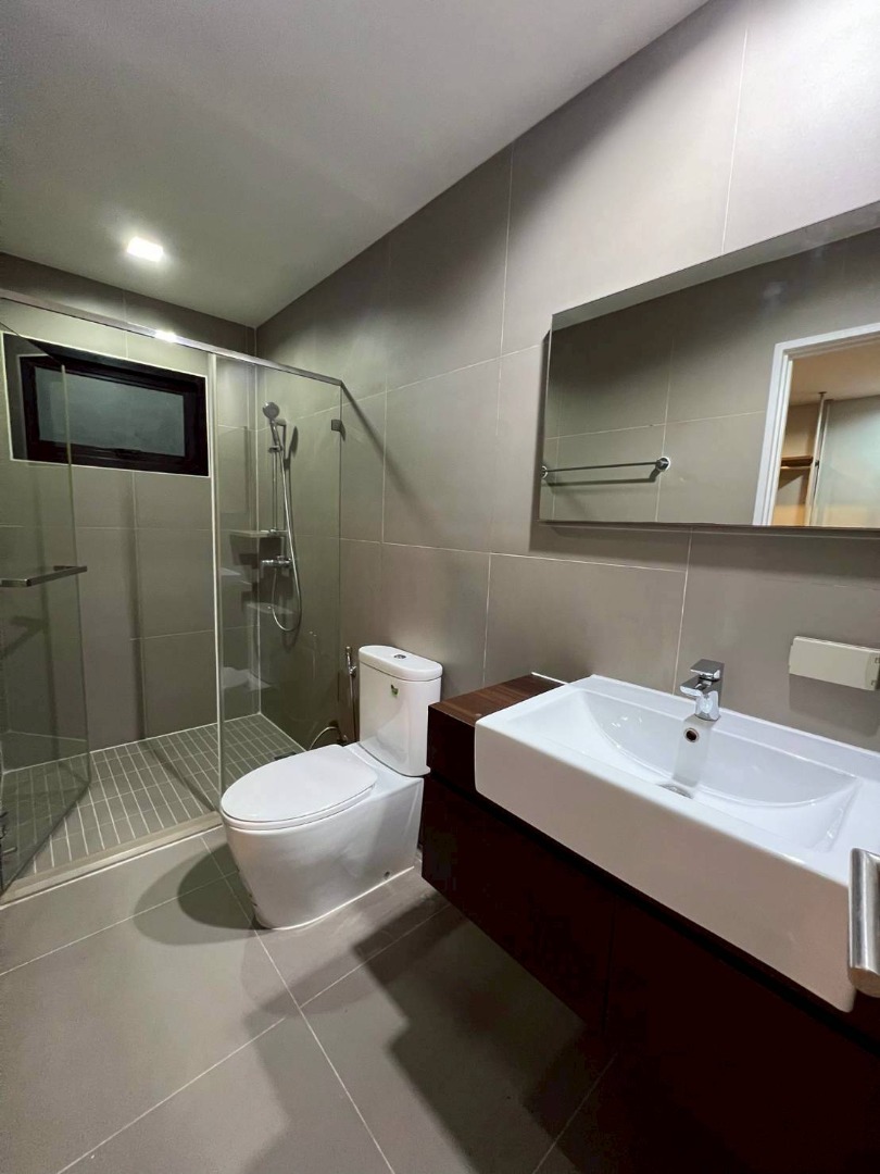 ทาวน์โฮมพัฒนาการ ศรีนครินทร์ : 🔥ให้เช่าด่วน / ขายด่วน🔥 Arden @ Patthanakarn 20 บ้านหรู 3 ห้องนอน (มีห้องทำงาน) พื้นที่กว้าง พร้อมอยู่ 🔥