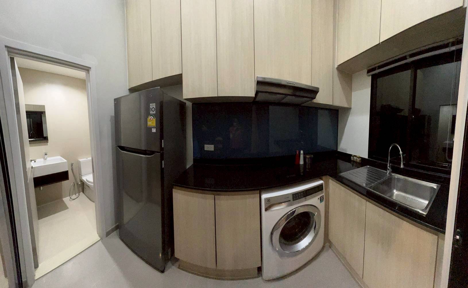 ทาวน์โฮมพัฒนาการ ศรีนครินทร์ : 🔥ให้เช่าด่วน / ขายด่วน🔥 Arden @ Patthanakarn 20 บ้านหรู 3 ห้องนอน (มีห้องทำงาน) พื้นที่กว้าง พร้อมอยู่ 🔥