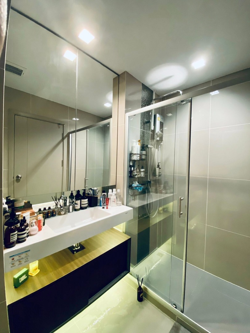 ให้เช่าคอนโดพระราม 9 เพชรบุรีตัดใหม่ RCA : 🔥ให้เช่าด่วน🔥Ideo พระราม 9 ตัดใหม่ | ห้องสวย วิวสระ+สวน ใกล้ MRT เพียง 380 ม.