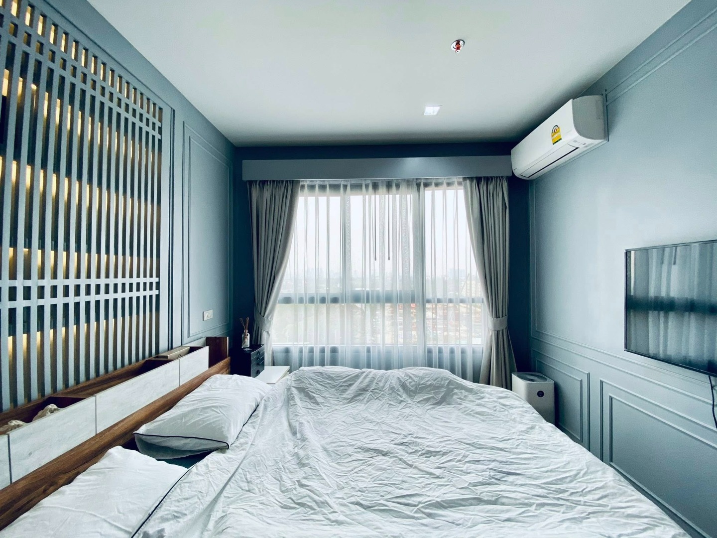 ให้เช่าคอนโดพระราม 9 เพชรบุรีตัดใหม่ RCA : 🔥ให้เช่าด่วน🔥Ideo พระราม 9 ตัดใหม่ | ห้องสวย วิวสระ+สวน ใกล้ MRT เพียง 380 ม.