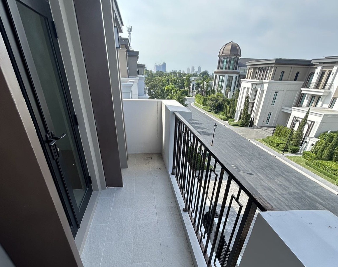 ขายบ้านพัฒนาการ ศรีนครินทร์ : 🔥ขายด่วน+🔥แซงค์ รอยัล กรุงเทพกรีฑา 