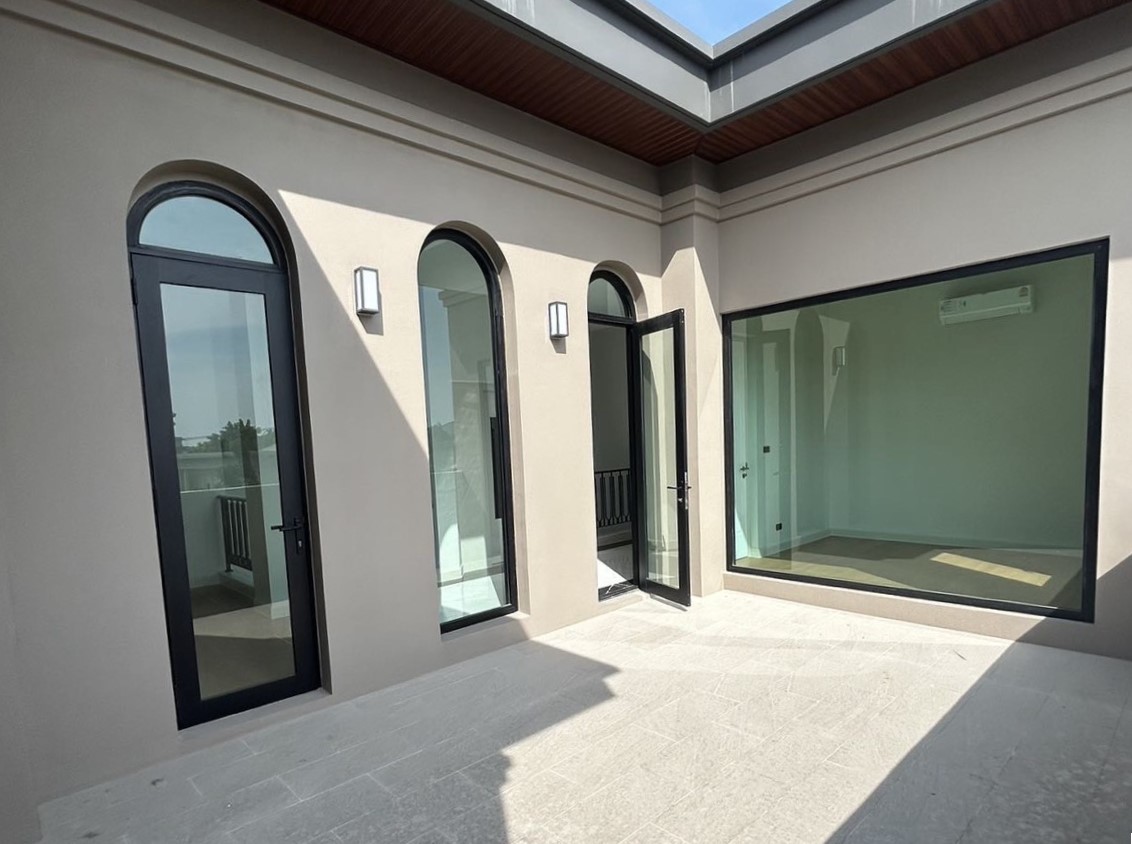 ขายบ้านพัฒนาการ ศรีนครินทร์ : 🔥ขายด่วน+🔥แซงค์ รอยัล กรุงเทพกรีฑา 