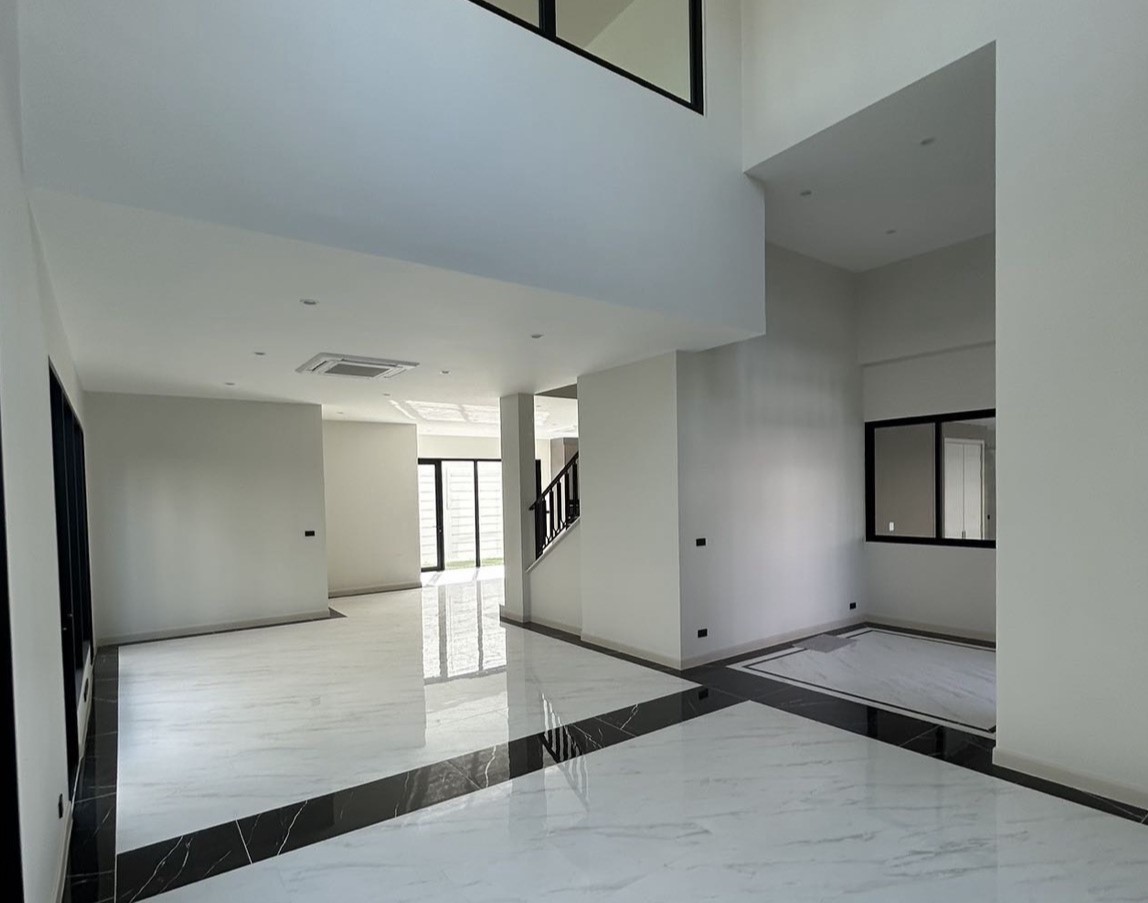 ขายบ้านพัฒนาการ ศรีนครินทร์ : 🔥ขายด่วน+🔥แซงค์ รอยัล กรุงเทพกรีฑา 