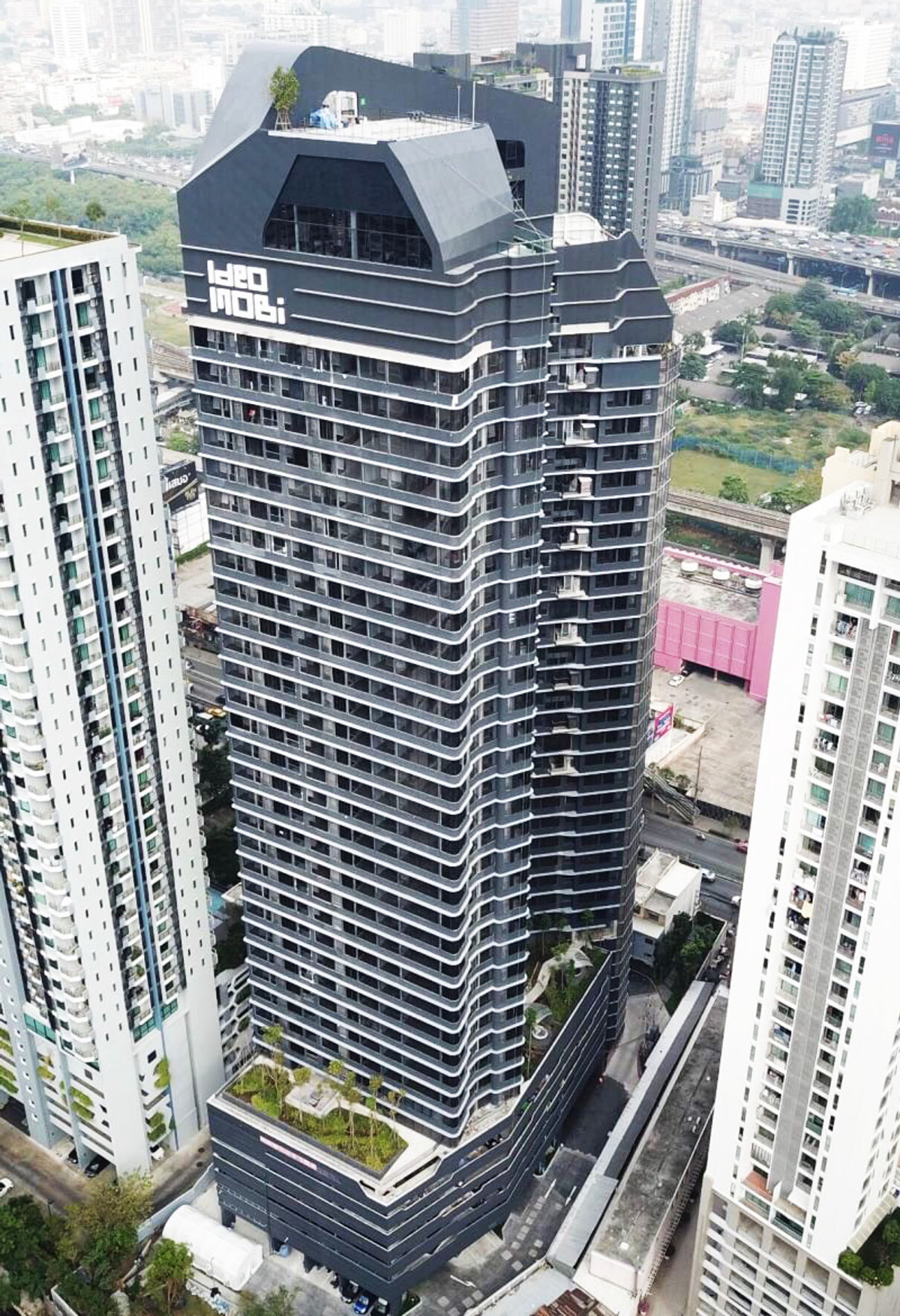 For SaleCondoRama9, Petchburi, RCA : ✨ For Sale: Ideo Mobi Asoke Condo ✨ 💰 Only 8,500,000 THB