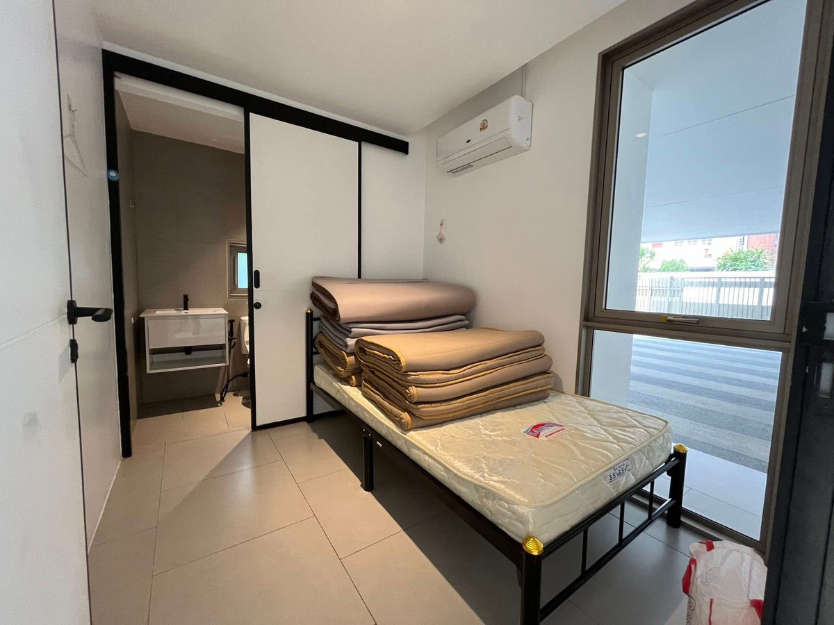 ให้เช่าโฮมออฟฟิศลาดพร้าว เซ็นทรัลลาดพร้าว : ᚱ ให้เช่า ✅ จดทะเบียนบริษัทได้ โฮมออฟฟิศ 4 ชั้น 🔥3 ห้องนอน 1 ห้องแม่บ้าน🔥 ลาดพร้าว 35 400 ตร.ม. ใกล้ BTS ภาวนา