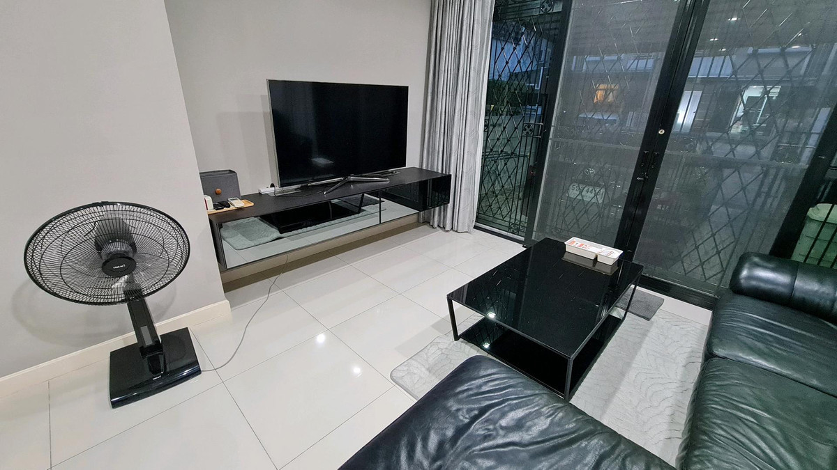 ทาวน์โฮมอ่อนนุช อุดมสุข : RH033926 ขาย/ให้เช่า ทาวน์โฮม 3 ชั้น 3 ห้องนอน at The Estate Srinakarin 2 ซ.อ่อนนุช 46