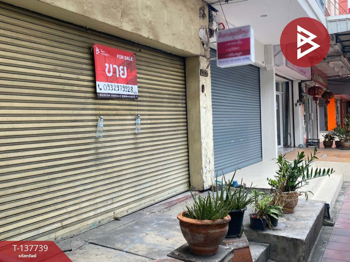 For SaleShop HouseBang kae, Phetkasem : 4-story commercial building for sale, area 24.1 sq m, Bangkok, next to Phetkasem Road, near MRT Bang Khae.
