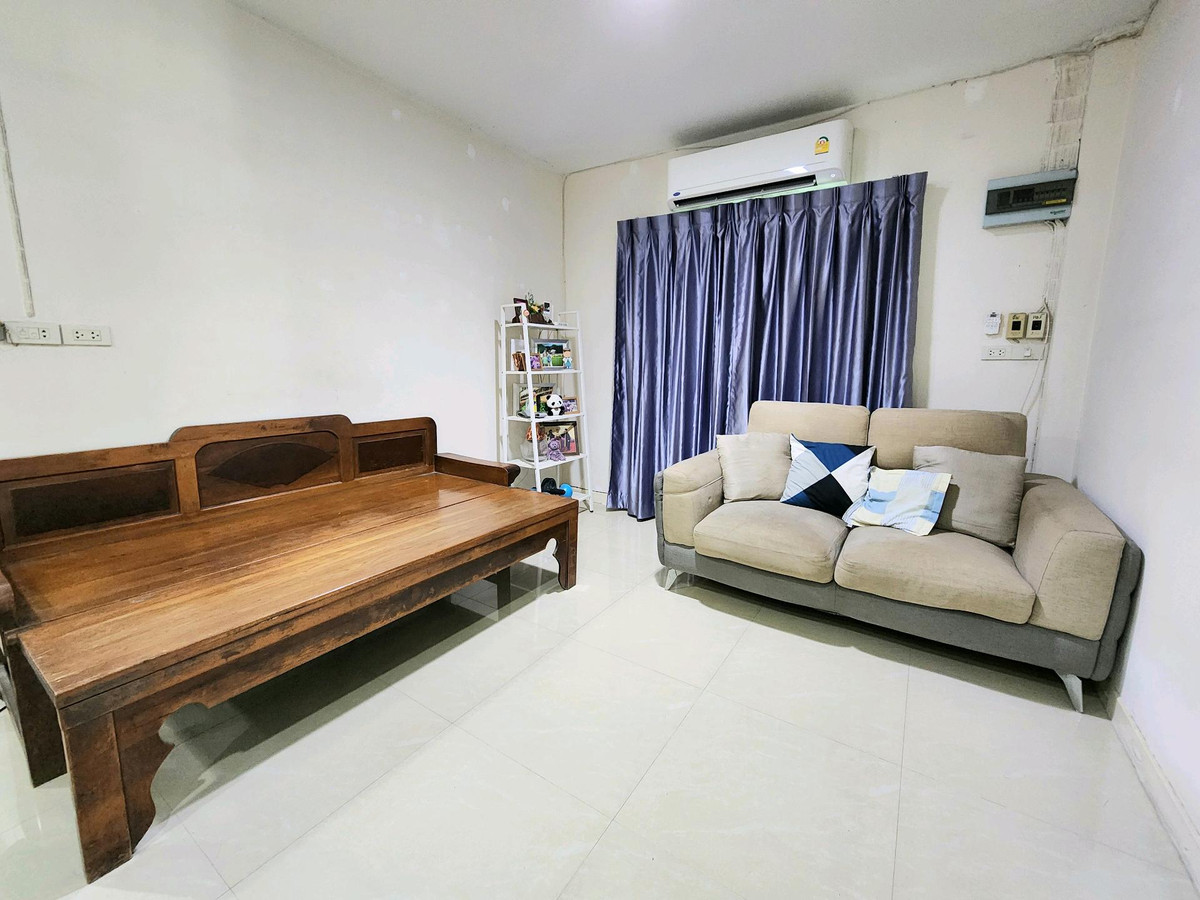 For SaleBang Sue, Wong Sawang, Tao Pun : Single-story house, Bang Sue location, near the market, near Yothinburana School.