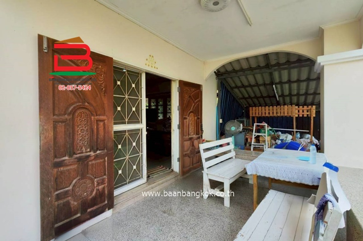 ขายที่ดินปทุมธานี รังสิต ธรรมศาสตร์ : ที่ดินพร้อมสิ่งปลูกสร้าง ซอยลำลูกกา คลอง 8 (ใกล้วัดดอนใหญ่) เนื้อที่ 1 ไร่ ตำบลลำลูกกา อำเภอลำลูกกา จังหวัดปทุมธานี