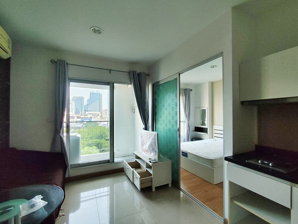 For RentCondoKhlongtoei, Kluaynamthai : *FOR RENT* Aspire Rama4 nice unit near BTS Ekamai 800 m.