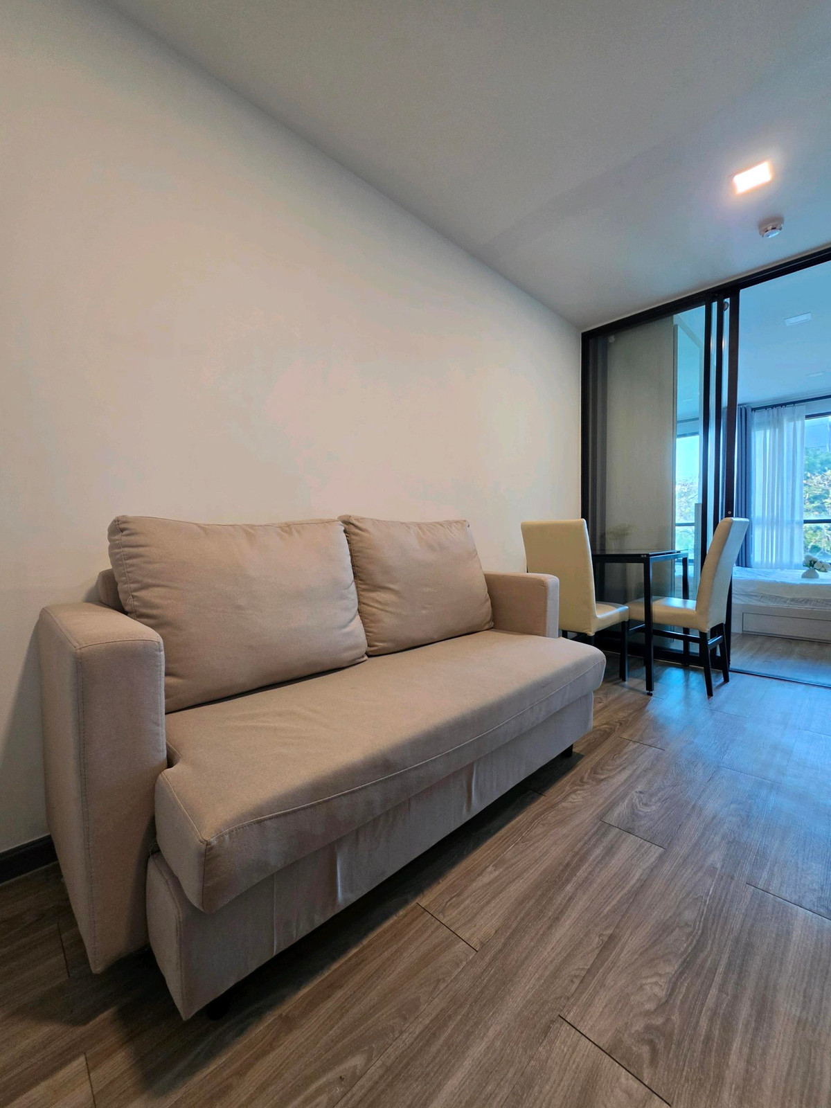 For RentCondoRatchadapisek, Huaikwang, Suttisan : 🚩For Rent: The Collect Ratchada 32 / 28 Sqm. / 3 fl. / Garden View