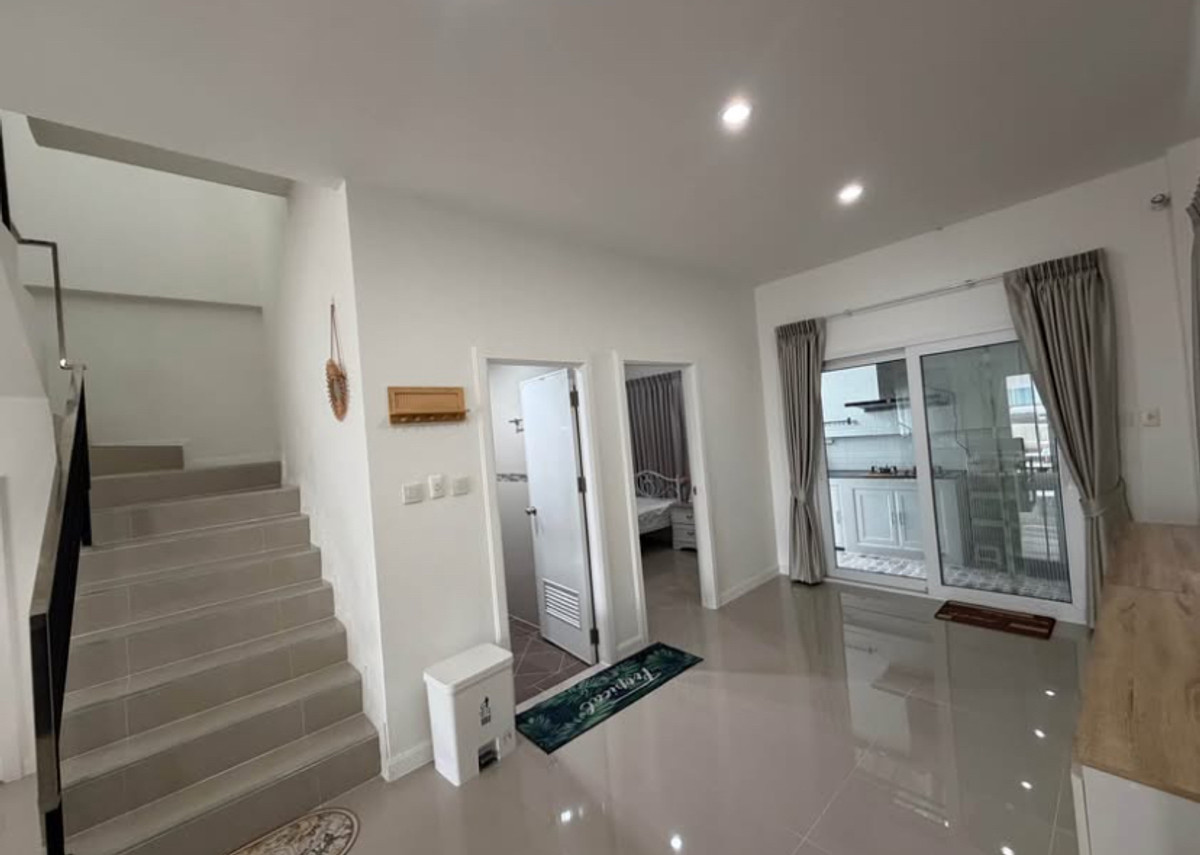 ให้เช่าทาวน์โฮมนวมินทร์ รามอินทรา : ให้เช่าทาวน์โฮม พาทาโกเนีย 5 (เลียบคลองสอง) ตรงข้ามซาฟารีเวิลด์ ใกล้แฟชั่นไอส์แลนด์ 