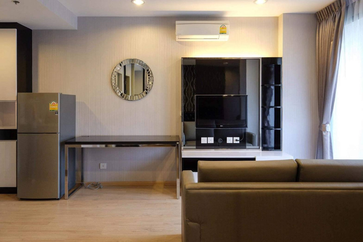 For RentCondoRatchathewi,Phayathai : Ideo Q Ratchathewi【𝐑𝐄𝐍𝐓】🔥A smart look, perfect for stylish individuals. Sleek elements, unique design.🔥 Contact Line ID: @hacondo