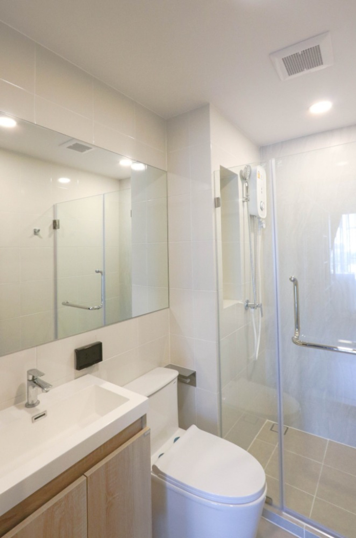 For SaleCondoRatchadapisek, Huaikwang, Suttisan : THE ORIGIN Ratchada - Ladprao / 1 Bedroom (SALE WITH TENANT), The Origin Ratchada - Ladprao / 1 Bedroom (Sale with Tenant) JSMN148