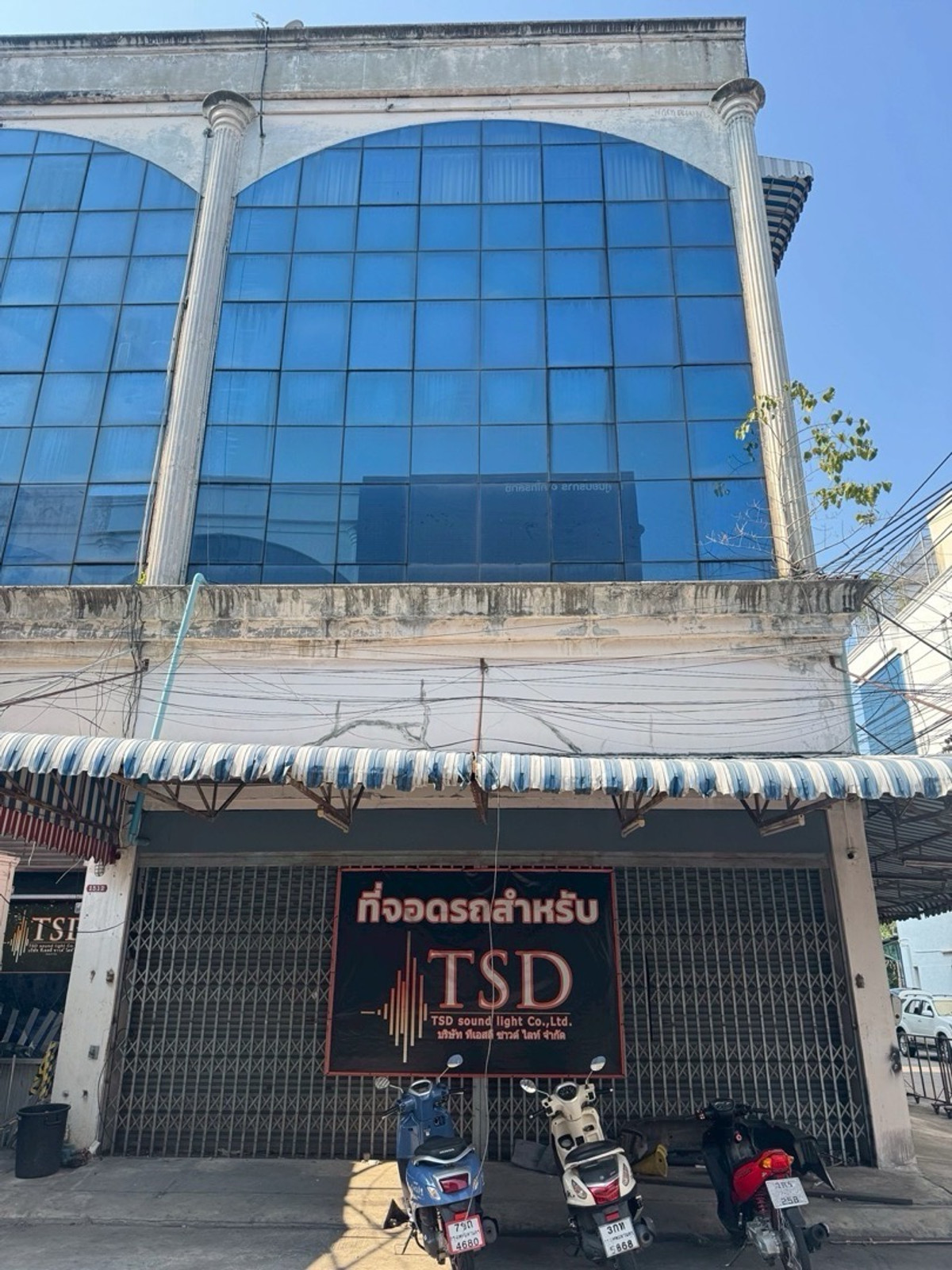 ให้เช่าอาคารพาณิชย์สะพานควาย จตุจักร : ให้เช่าตึกแถวย่าน อินทามระ ซอย 26 