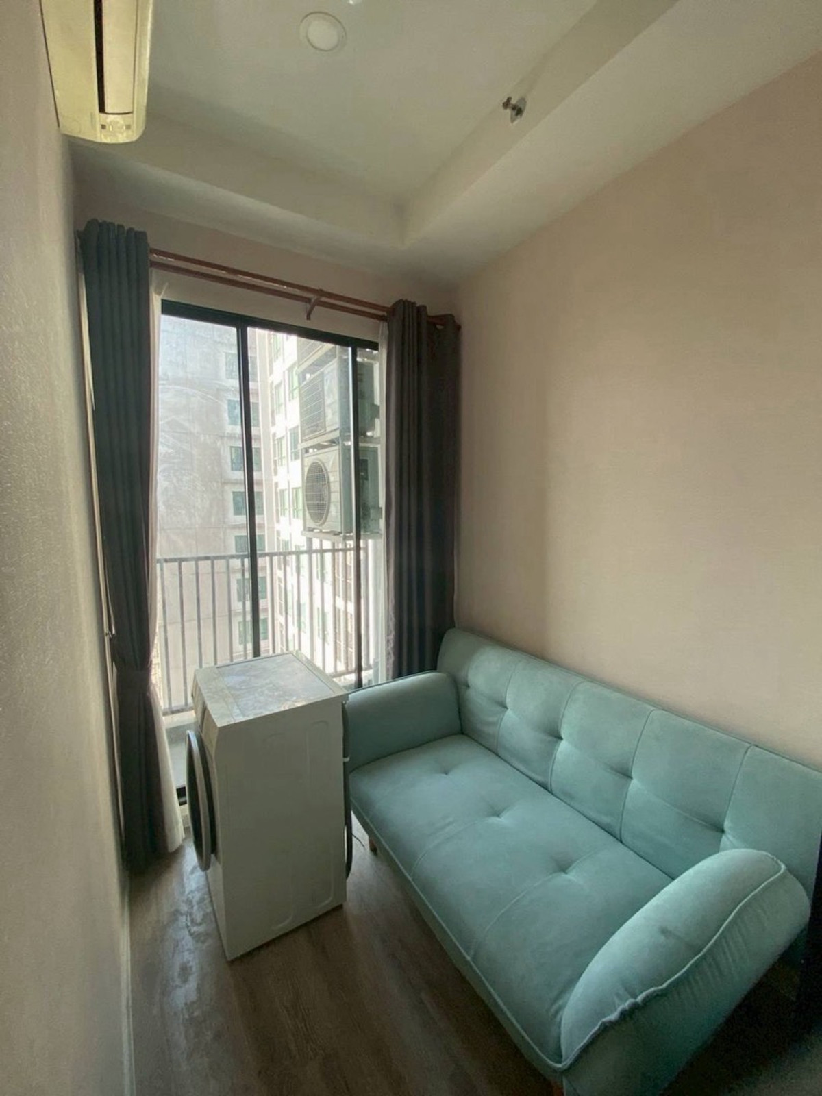 ให้เช่าคอนโดรามคำแหง หัวหมาก : KnightsBridge Collage - Ramkhamhaeng 
ราคาพิเศษ พร้อมอยู่