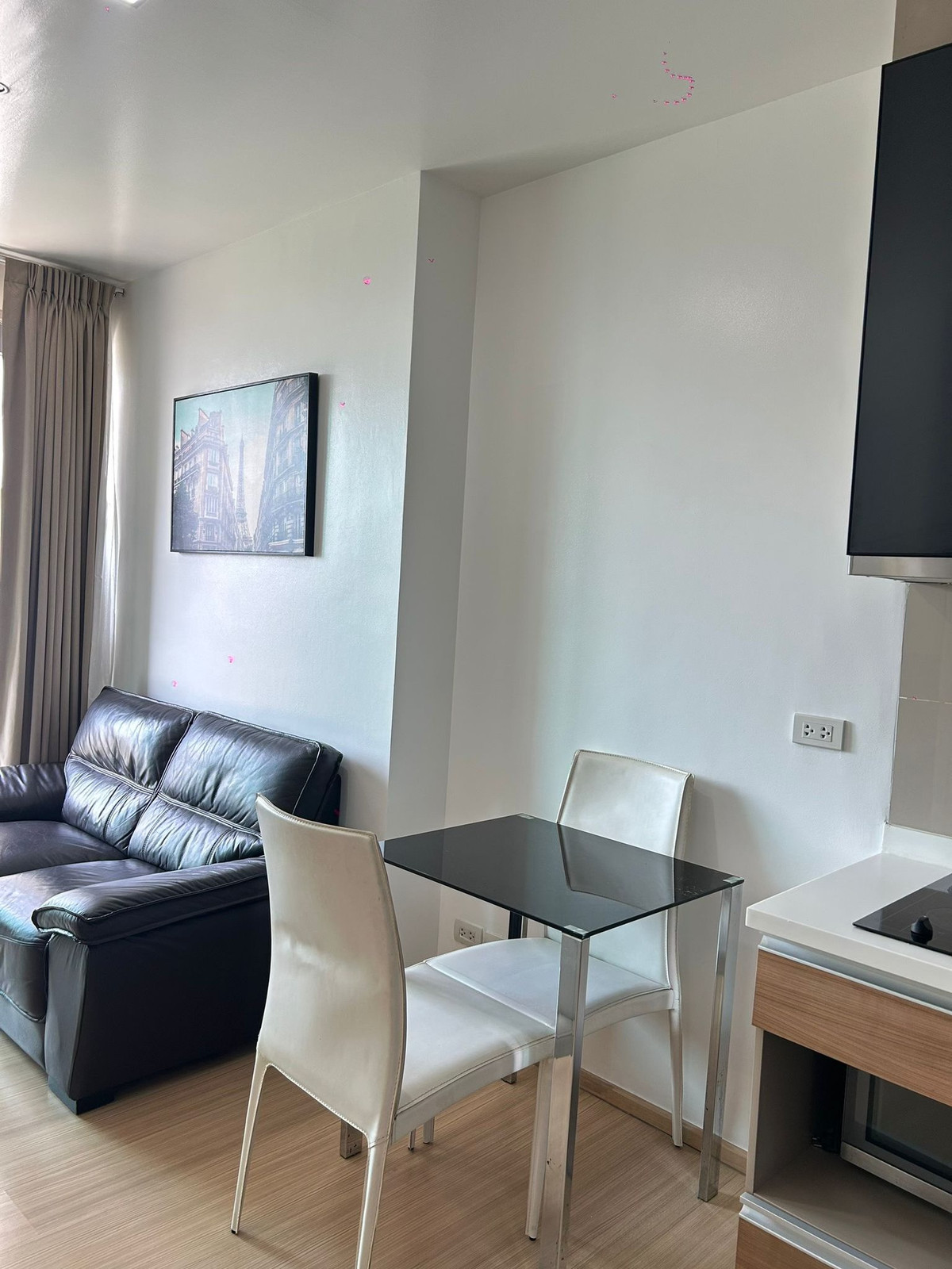 ให้เช่าคอนโดอ่อนนุช อุดมสุข : ให้เช่าห้องพร้อมทุกอย่าง รวมwifi ใกล้ BTSอ่อนนุช 200 ม. รับ3,6 เดือน 1 นอน 1 น้ำ ไซส์ 35 ตร.ม.20K.ราคาดีม้าก Rhythm Sukhumvit 089-6620022