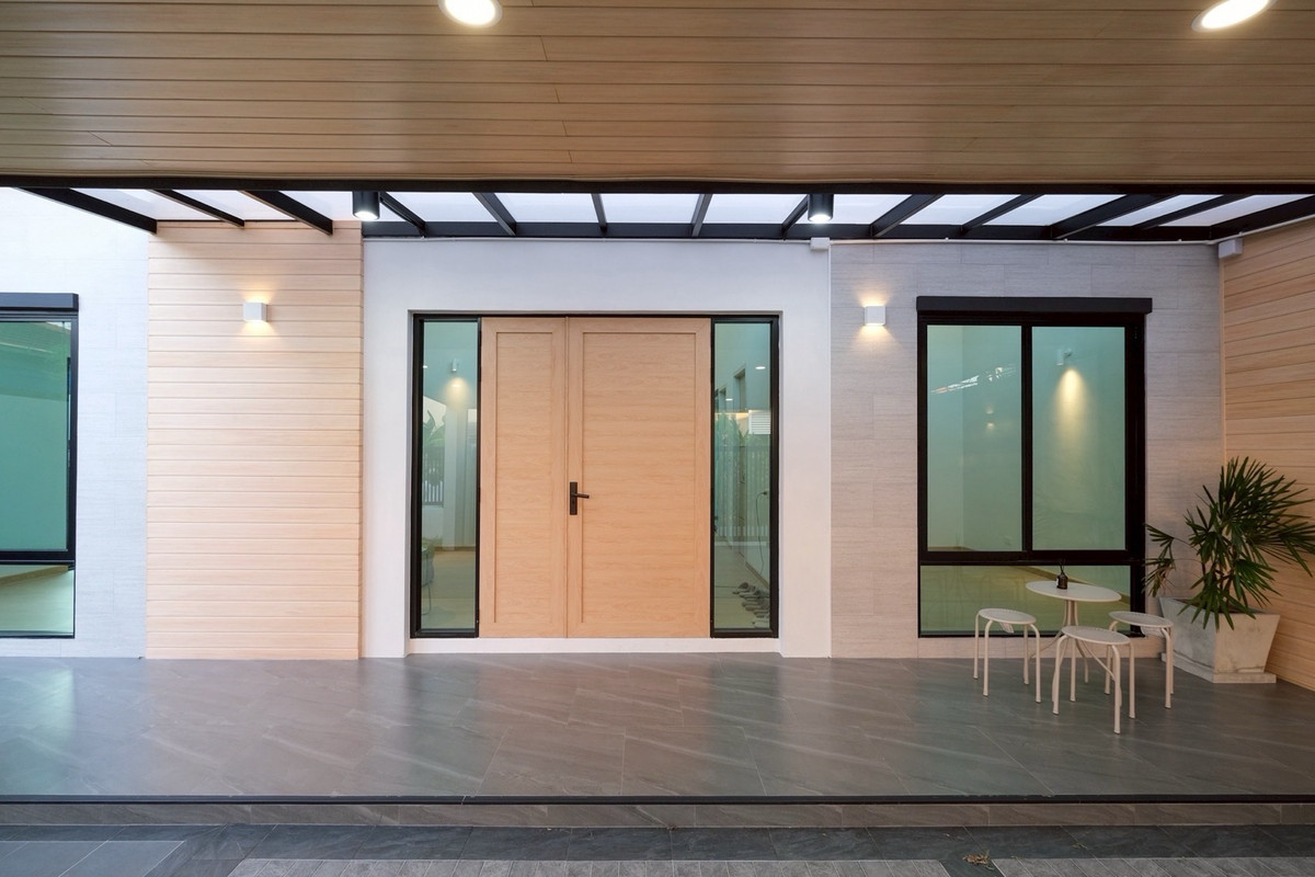 ขายบ้านลาดพร้าว101 แฮปปี้แลนด์ : บ้านเดี่ยวชั้นเดียว หลังริม 
หน้าบ้านไม่ชนกับใครค่ะ 