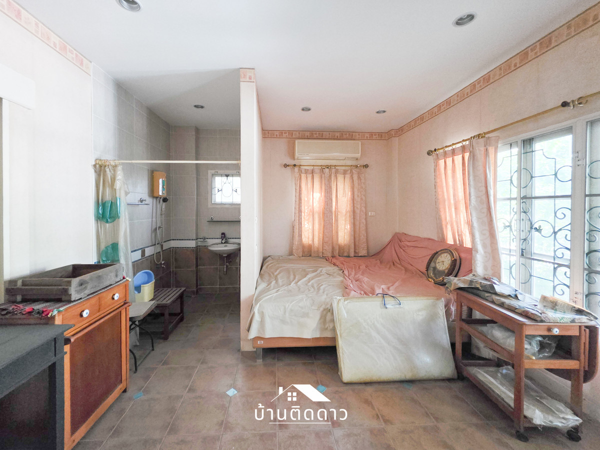 ขายบ้านราษฎร์บูรณะ สุขสวัสดิ์ : ขายตามสภาพแต่ศักยภาพล้น! บ้านเดี่ยวมัณฑนา 4 นอน 3 น้ำ พื้นที่เยอะสะใจ ใกล้สโมสรส่วนกลาง แถมทำเลยังใกล้พระราม3 เพียง 15 นาที