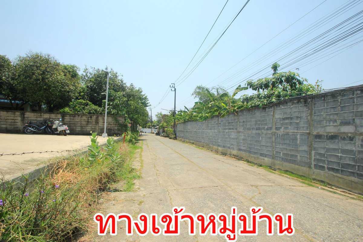 ขายที่ดินปิ่นเกล้า จรัญสนิทวงศ์ : ที่ดินพุทธมณฑลสาย2 ทวีวัฒนา-กาญจนาภิเษก15 ใกล้พระเทพตัดใหม่ หมู่บ้านสินพัฒนาธานี ที่ดินสร้างบ้านถมแล้ว แปลงมุมสวย 100วา เดินทางสะดวกได้หลายเส้นทาง  