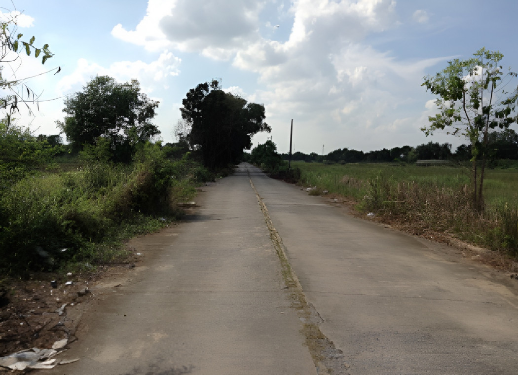 ขายที่ดินปทุมธานี รังสิต ธรรมศาสตร์ : ขายที่ดินคลองห้า 1 ไร่ 1 งาน 87 ตร.ว. ใกล้ปั๊ม PTT คลองห้า และโรงพยาบาลคลองหลวง