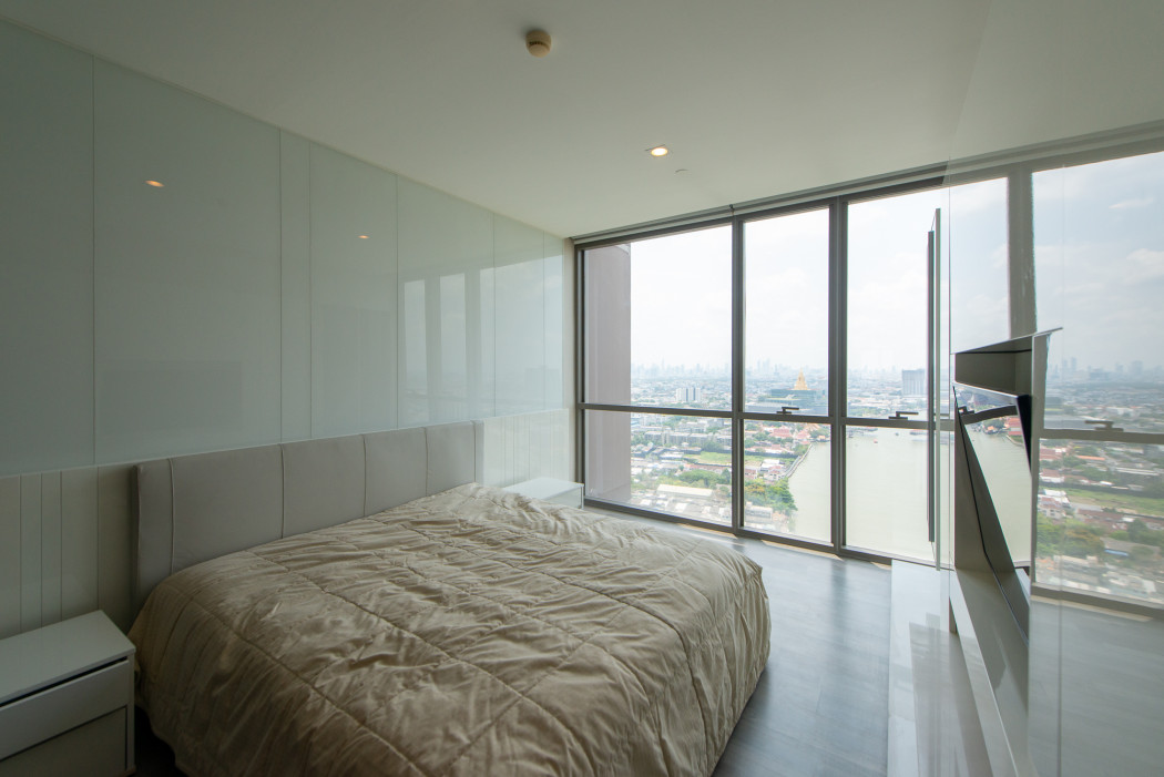 ขายคอนโดบางซื่อ วงศ์สว่าง เตาปูน : ขายคอนโดหรู 333 RIVERSIDE แถมเฟอร์ พร้อมอยู่ ติดแม่น้ำเจ้าพระยา  ขนาด 94 ตรม