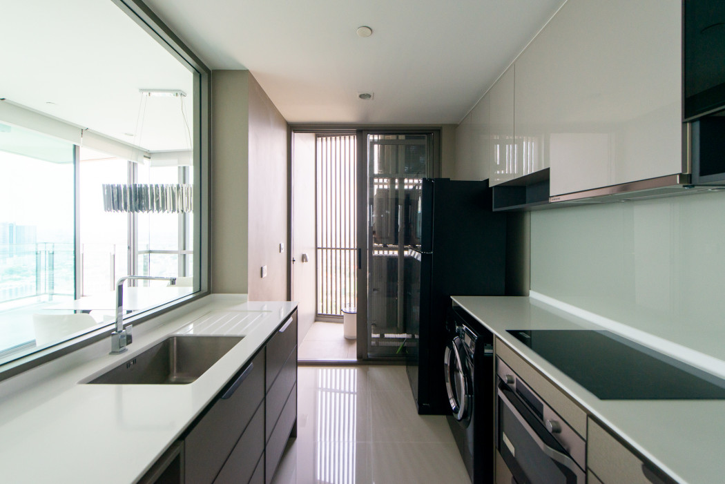 ขายคอนโดบางซื่อ วงศ์สว่าง เตาปูน : ขายคอนโดหรู 333 RIVERSIDE แถมเฟอร์ พร้อมอยู่ ติดแม่น้ำเจ้าพระยา  ขนาด 94 ตรม