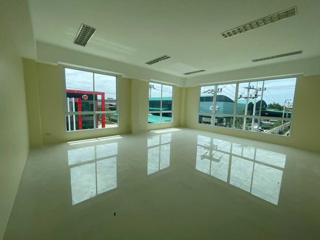 For SaleFactoryPhutthamonthon, Salaya : Factory for sale, purple zone (industrial area), 845 sq m, 1 rai, near Big C Omyai.