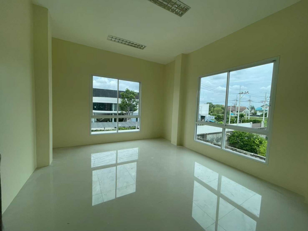 For SaleFactoryPhutthamonthon, Salaya : Factory for sale, purple zone (industrial area), 845 sq m, 1 rai, near Big C Omyai.