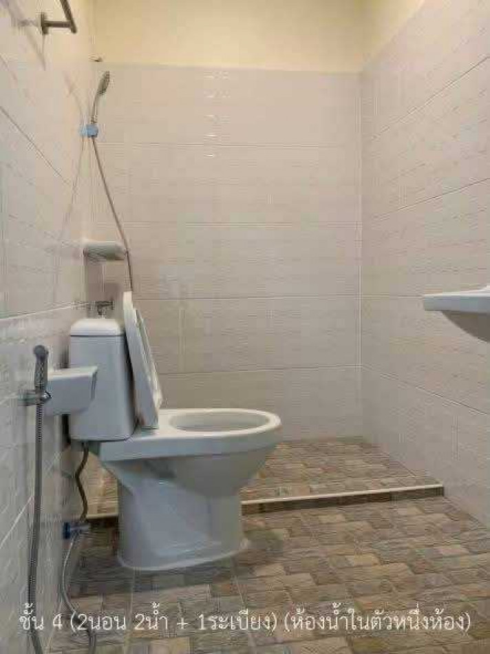 For RentShop HouseSathorn, Narathiwat : Commercial building for rent, Sathu Pradit, Rama 3, 252 sq m, 14 sq wa, near BTS Surasak.