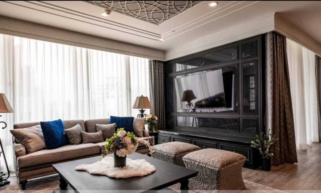 For RentCondoWitthayu, Chidlom, Langsuan, Ploenchit : Condo for rent, The Park Chidlom, 258.87 sq m, near BTS Chidlom.