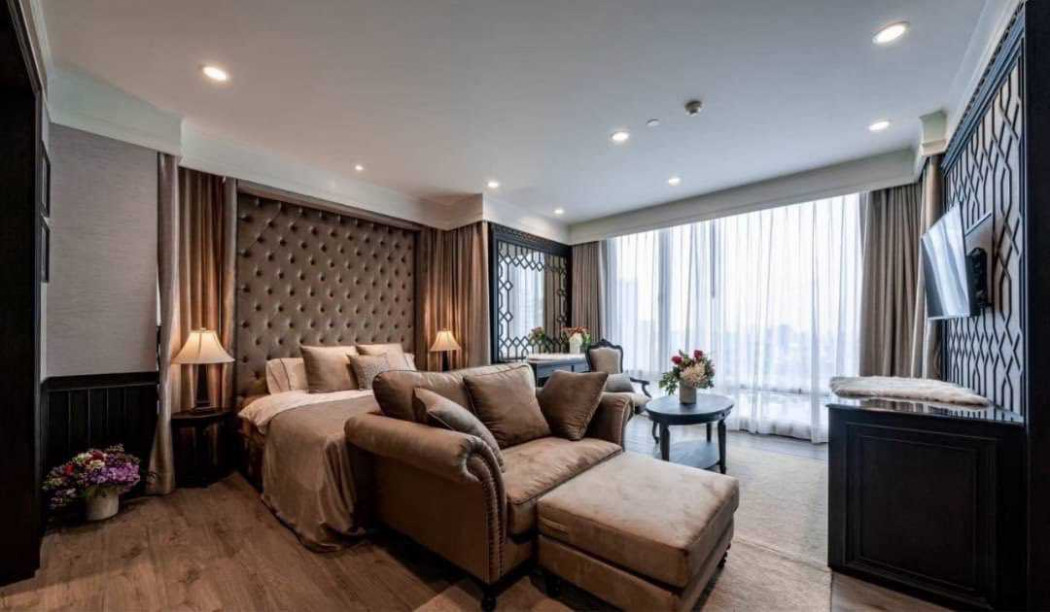 For RentCondoWitthayu, Chidlom, Langsuan, Ploenchit : Condo for rent, The Park Chidlom, 258.87 sq m, near BTS Chidlom.