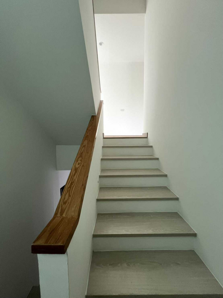 ให้เช่าทาวน์โฮมสะพานควาย จตุจักร : ให้เช่า ทาวน์โฮม ดิ ออเธอร์ รัชดา 32 227 ตรม 20 ตรว ใกล้ MRT ลาดพร้าว.